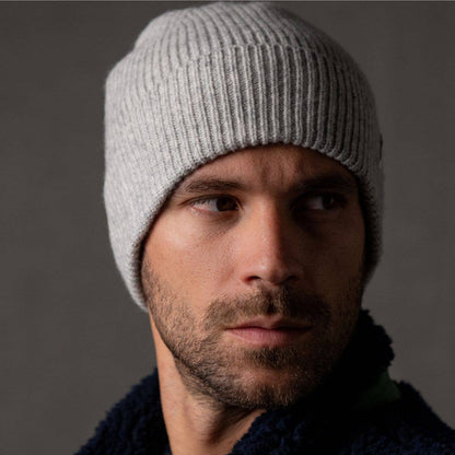 BillyBelt Beanie aus Lammwolle grau