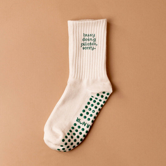 BazaarNoir Grip Socken  "Busy Doing Pilates/ meet me for matcha Beige"
