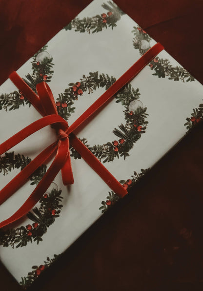My Designpicture Geschenkpapier mit Weihnachtskranz, weiß