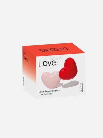 DOIY Salz- und Pfefferstreuer „Love“